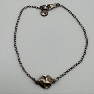 Gorjana 7” Bronze Disc Charm Bracelet | Oxidized Chain | Minimalist Style